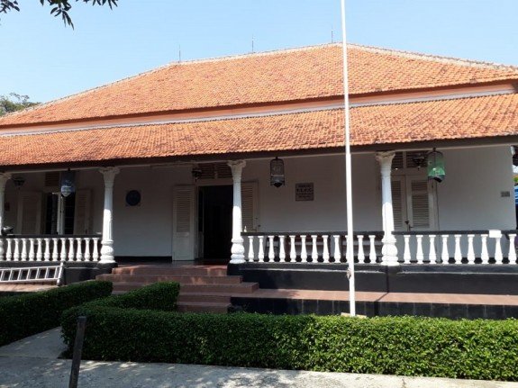 Kisah Misterius