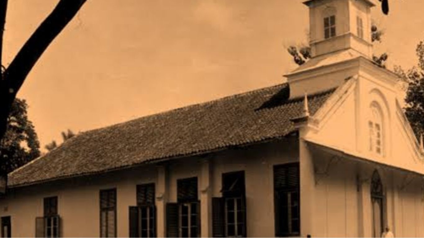 Kisah Rumah Bersejarah