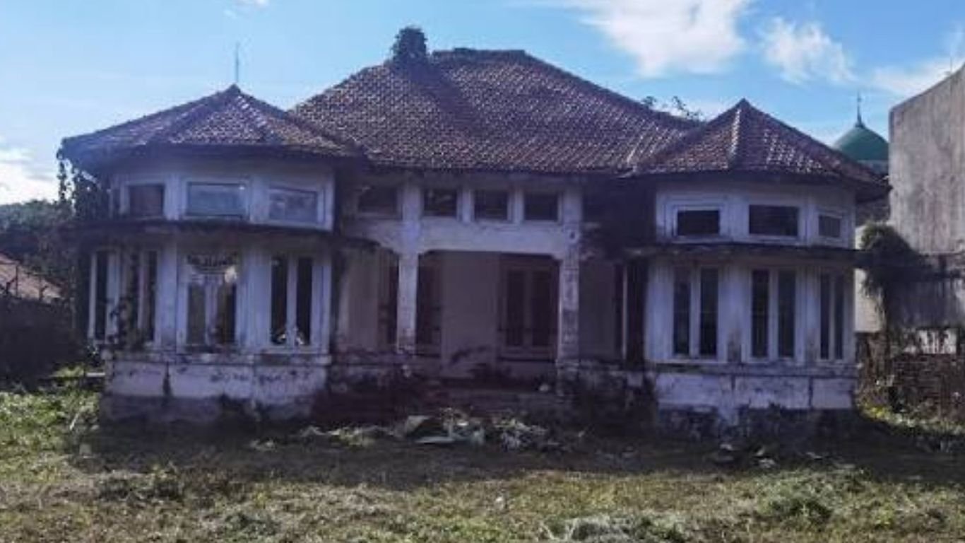 Rumah Tua