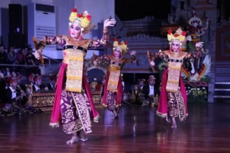 Tari Leggong